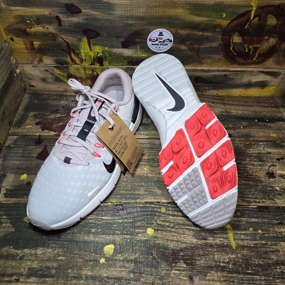 Nike Free Golf Next Golf Shoes White Black FN0332-100 Men Sz 11.5 New - Picture 7 of 8